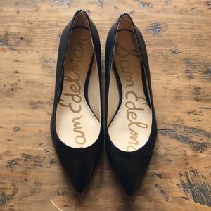 Sam Edelman black pointed toe flats